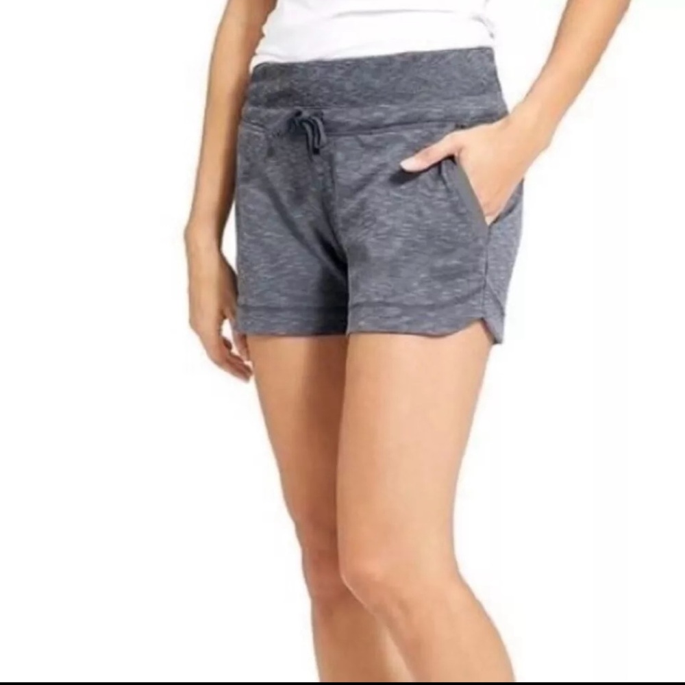 NWT ATHLETA Techie Terry Shortie Short Size Small